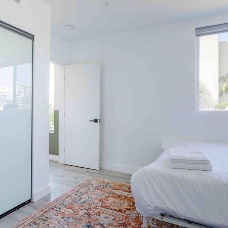 ロサンゼルスHollywood Art House With Bright Sunlightアパートメント エクステリア 写真